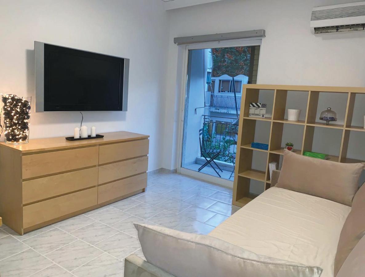 Apartamento Treasure cosy flat Atenas Exterior foto
